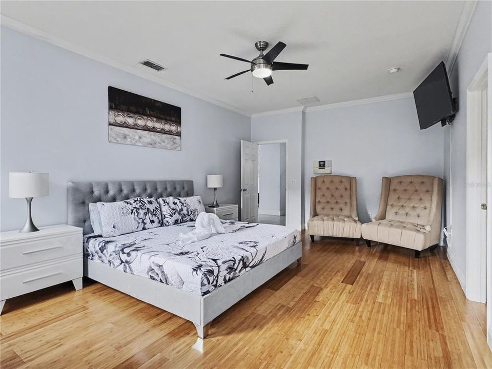 En Renta: $3,000 (5 camas, 3 baños, 3045 Pies cuadrados)