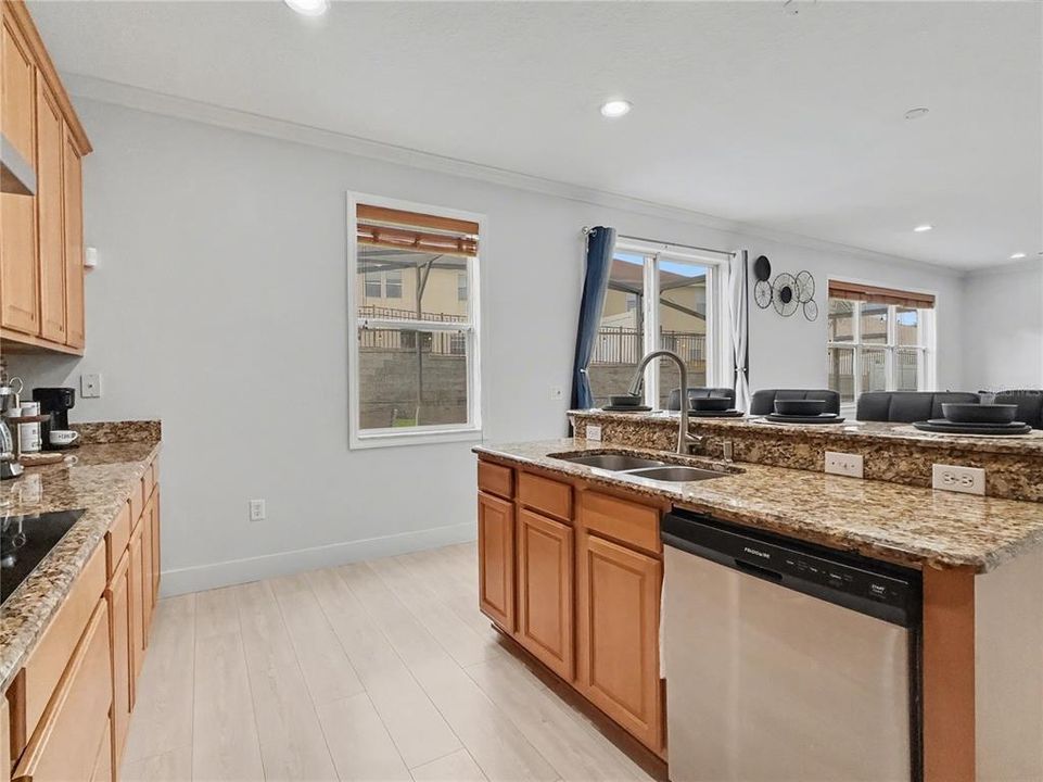 En Renta: $3,000 (5 camas, 3 baños, 3045 Pies cuadrados)