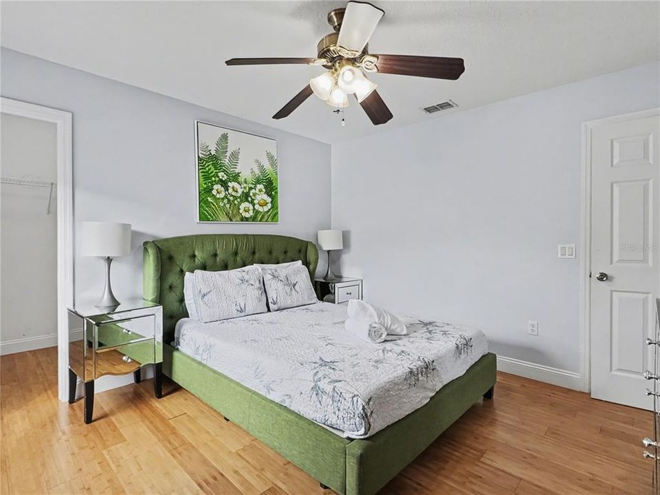 En Renta: $3,000 (5 camas, 3 baños, 3045 Pies cuadrados)