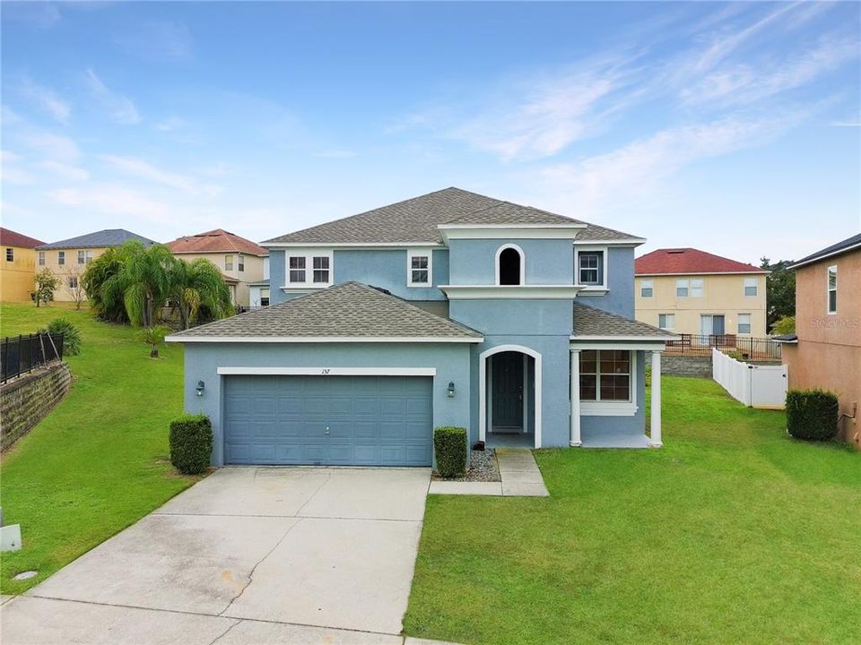 En Renta: $3,000 (5 camas, 3 baños, 3045 Pies cuadrados)