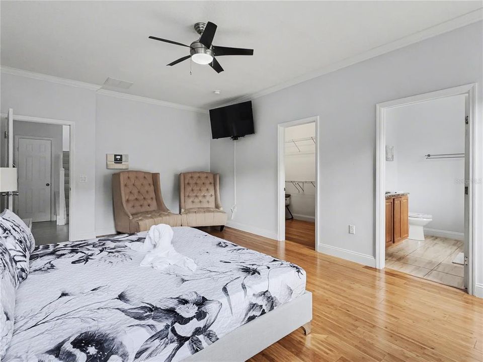 En Renta: $3,000 (5 camas, 3 baños, 3045 Pies cuadrados)