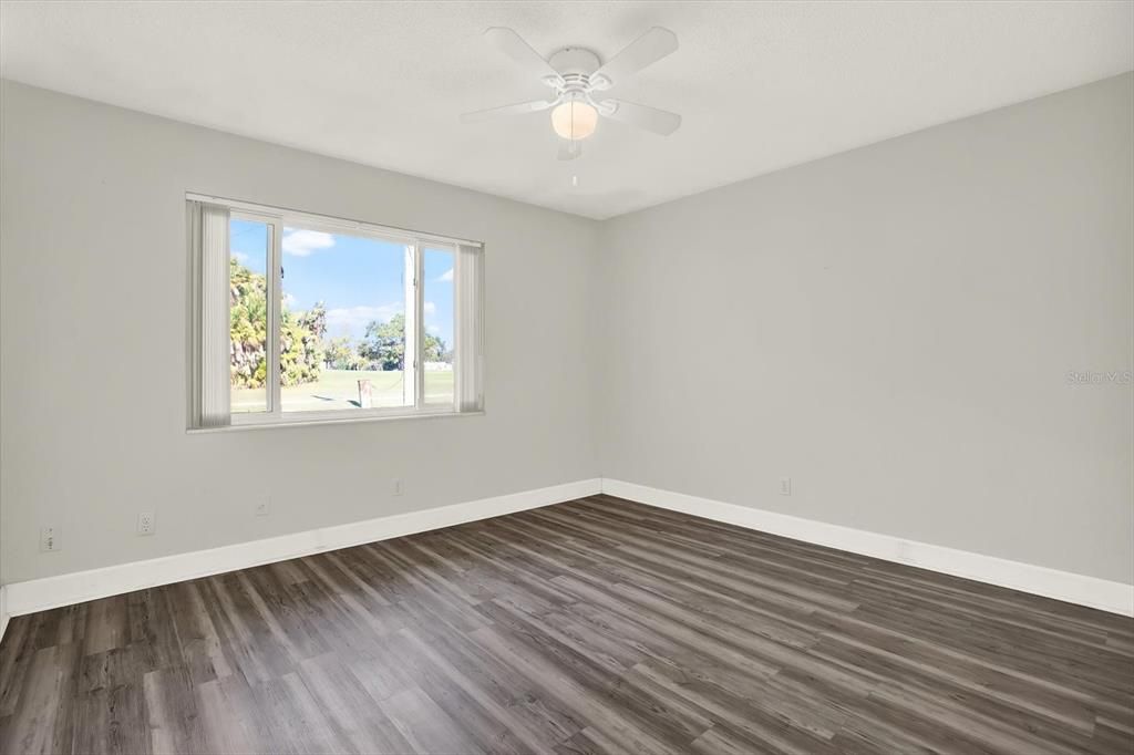 待售: $315,000 (2 贝兹, 2 浴室, 1328 平方英尺)