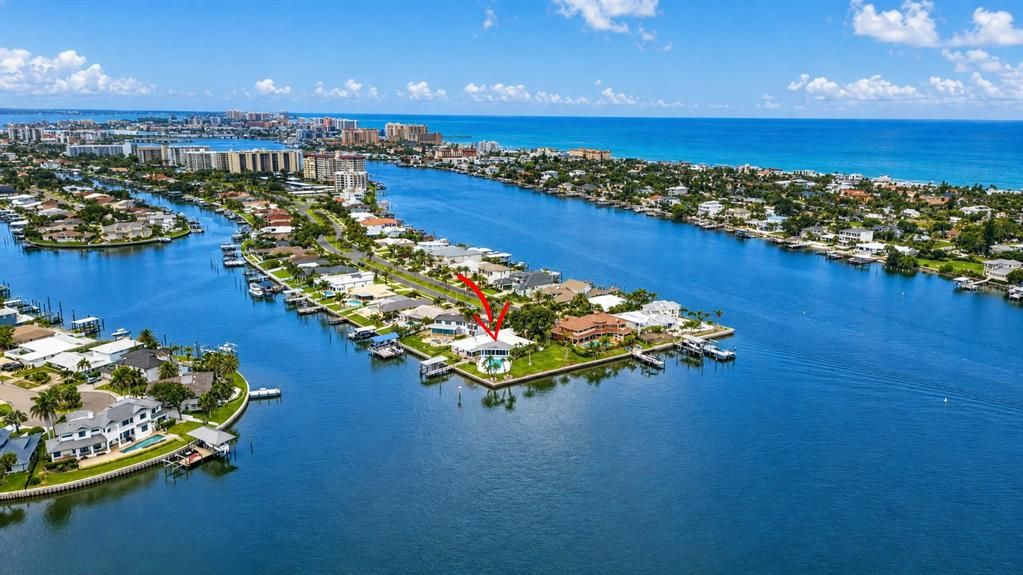 En Venta: $2,900,000 (6 camas, 4 baños, 3225 Pies cuadrados)