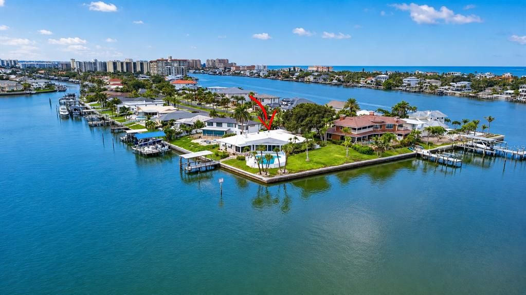 En Venta: $2,900,000 (6 camas, 4 baños, 3225 Pies cuadrados)