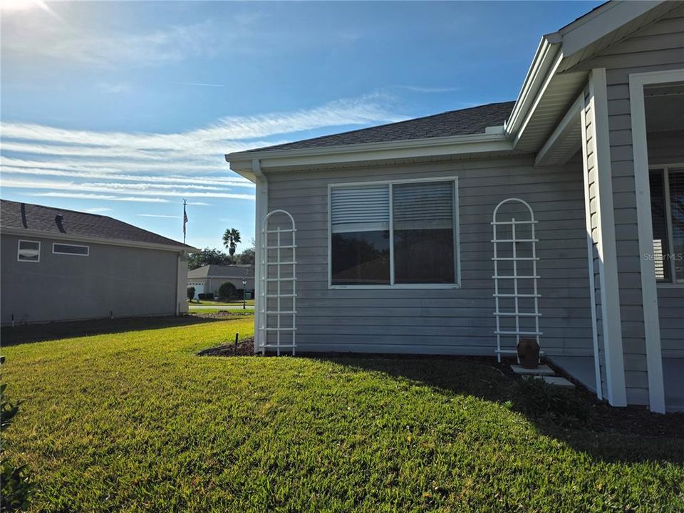 En Venta: $277,000 (2 camas, 2 baños, 1244 Pies cuadrados)