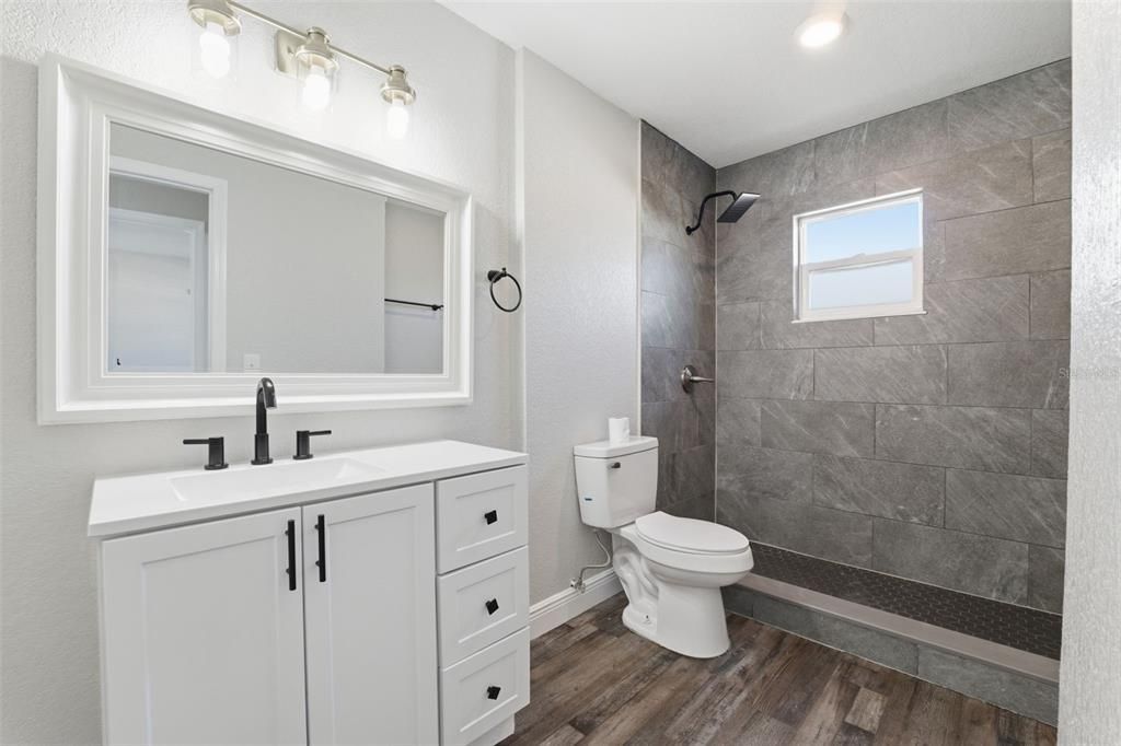 For Sale: $295,000 (3 beds, 2 baths, 1338 Square Feet)