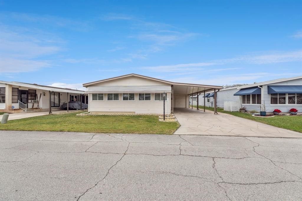 For Sale: $140,000 (2 beds, 2 baths, 1144 Square Feet)