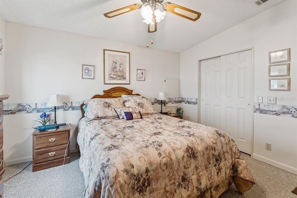 For Sale: $140,000 (2 beds, 2 baths, 1144 Square Feet)