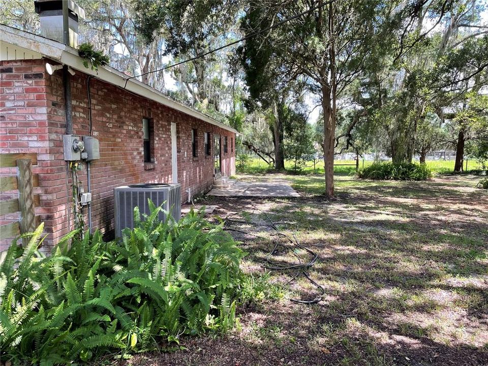 В аренду: $2,150 (4 спален, 2 ванн, 2244 Квадратных фут)