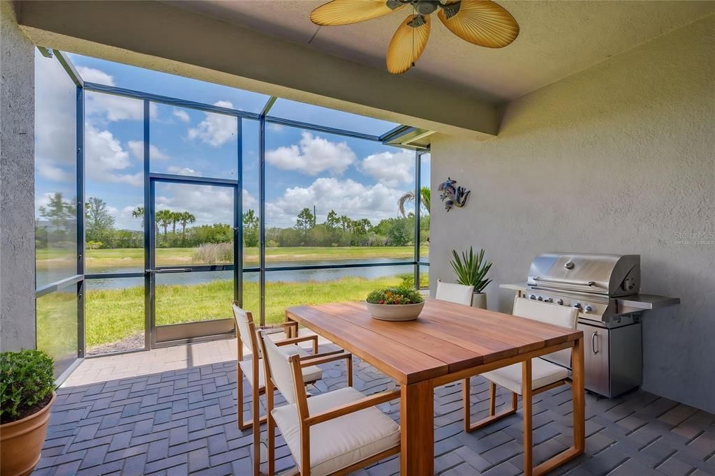 For Sale: $340,000 (2 beds, 2 baths, 1599 Square Feet)