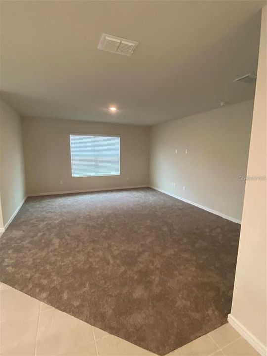 For Rent: $2,200 (4 beds, 2 baths, 1865 Square Feet)