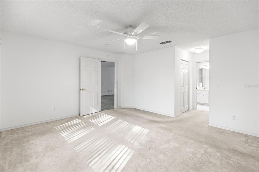 En Venta: $249,900 (2 camas, 2 baños, 1683 Pies cuadrados)