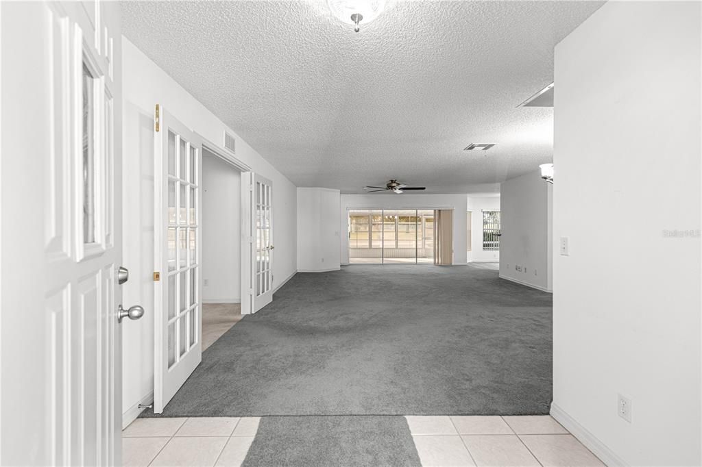 En Venta: $249,900 (2 camas, 2 baños, 1683 Pies cuadrados)