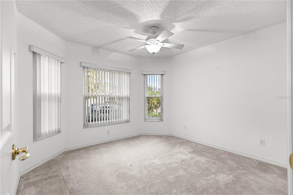 En Venta: $249,900 (2 camas, 2 baños, 1683 Pies cuadrados)