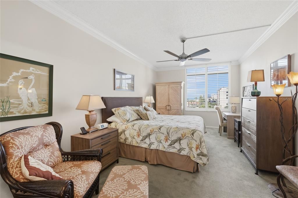 待售: $754,500 (2 贝兹, 2 浴室, 1257 平方英尺)