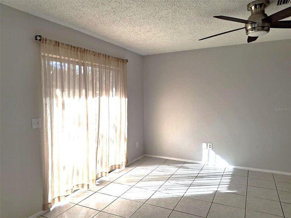 出租: $2,375 (3 贝兹, 2 浴室, 1039 平方英尺)