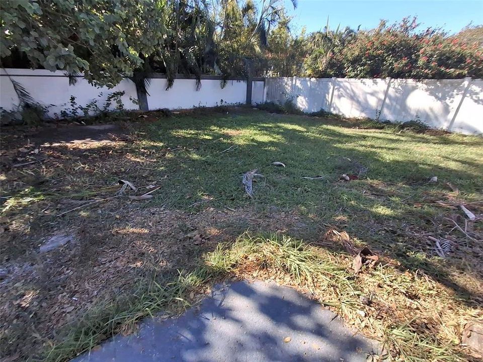 出租: $2,375 (3 贝兹, 2 浴室, 1039 平方英尺)