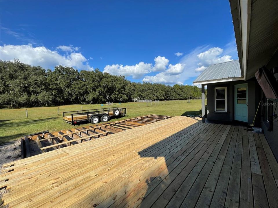 出租: $2,500 (3 贝兹, 2 浴室, 1401 平方英尺)