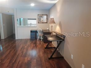 На продажу: $179,000 (2 спален, 2 ванн, 960 Квадратных фут)