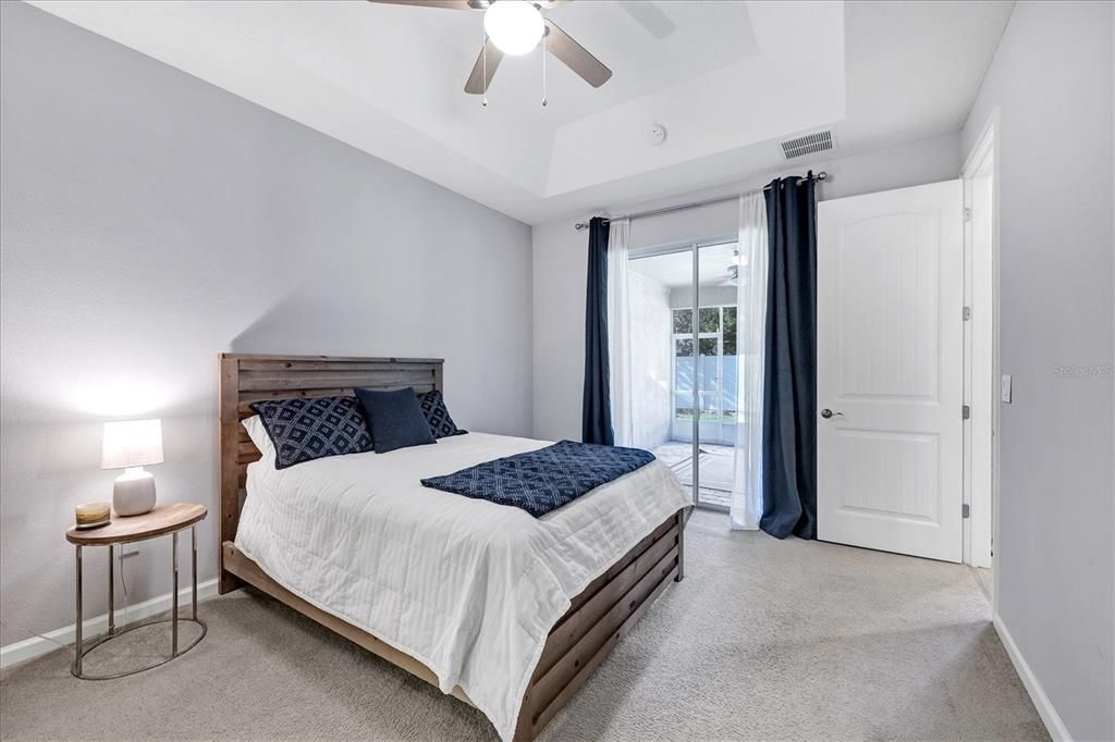 待售: $479,000 (4 贝兹, 2 浴室, 2052 平方英尺)