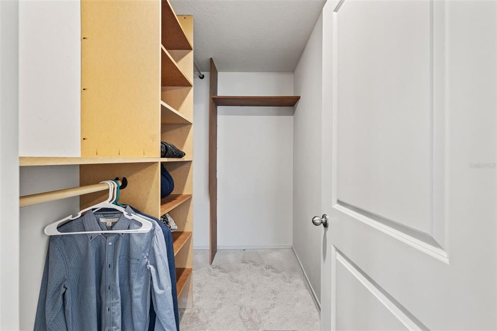 For Sale: $347,000 (3 beds, 2 baths, 1516 Square Feet)