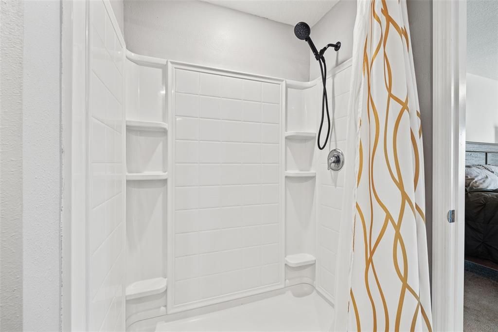 For Sale: $347,000 (3 beds, 2 baths, 1516 Square Feet)