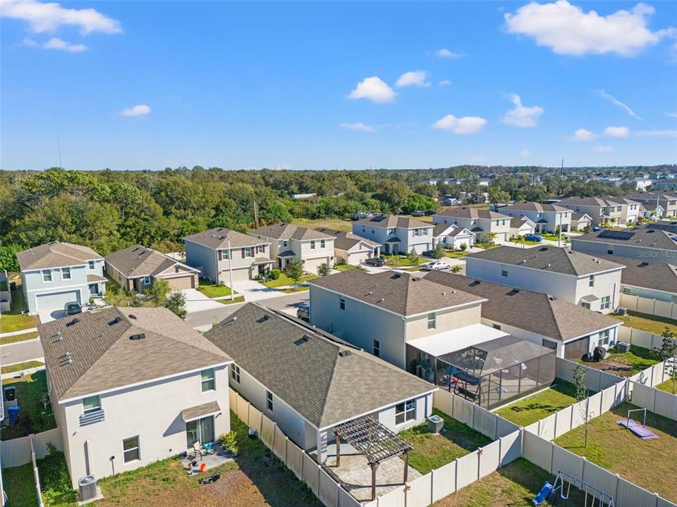 For Sale: $347,000 (3 beds, 2 baths, 1516 Square Feet)