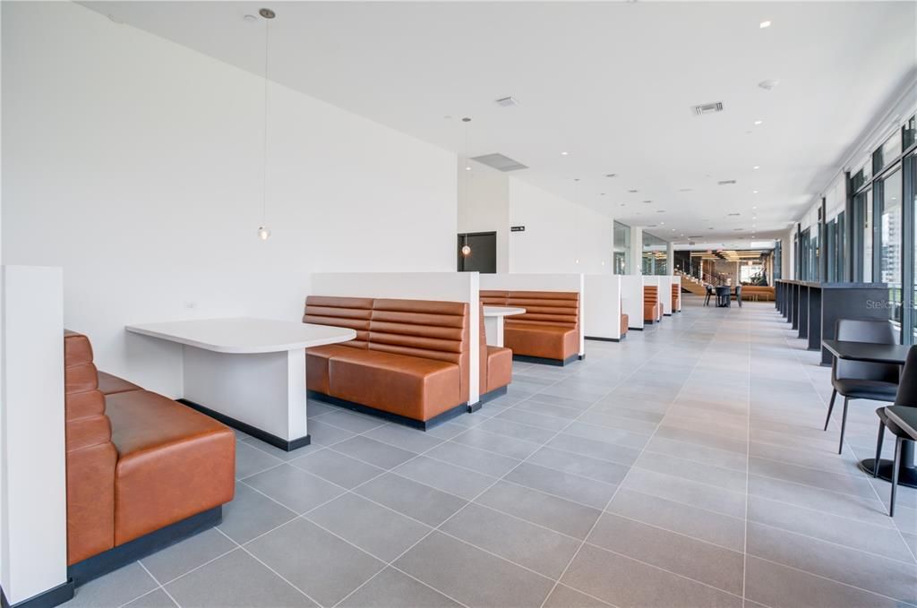 For Rent: $3,400 (2 beds, 2 baths, 769 Square Feet)