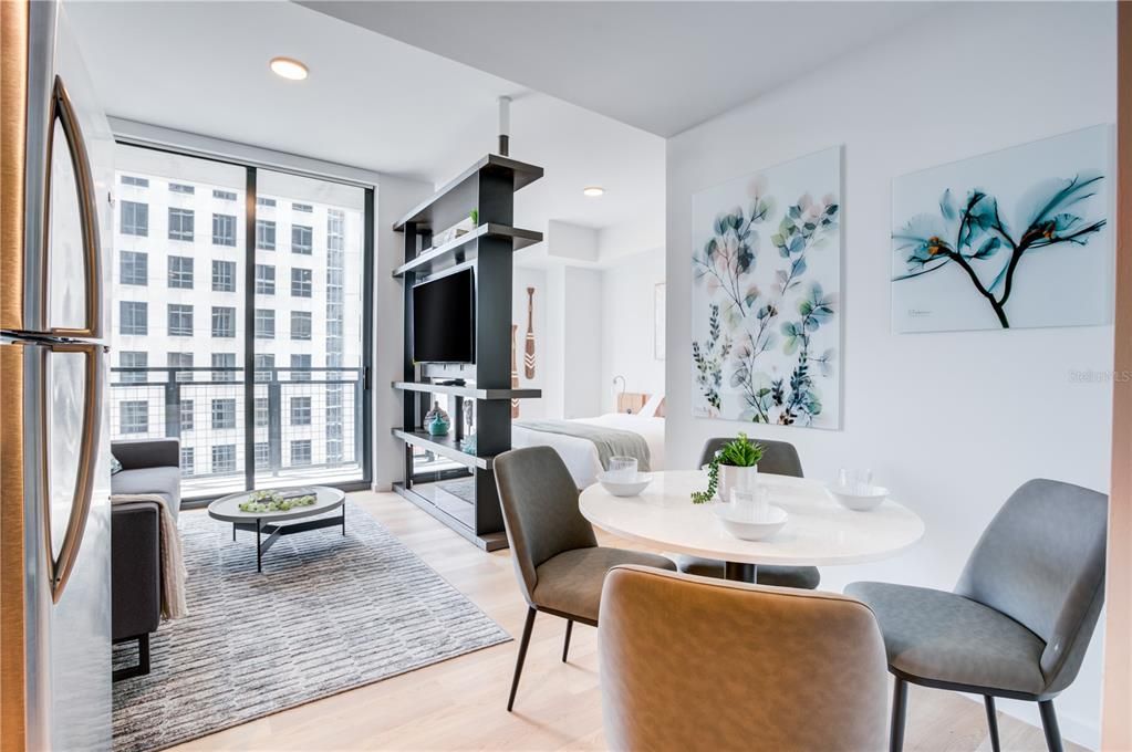 For Rent: $3,400 (2 beds, 2 baths, 769 Square Feet)