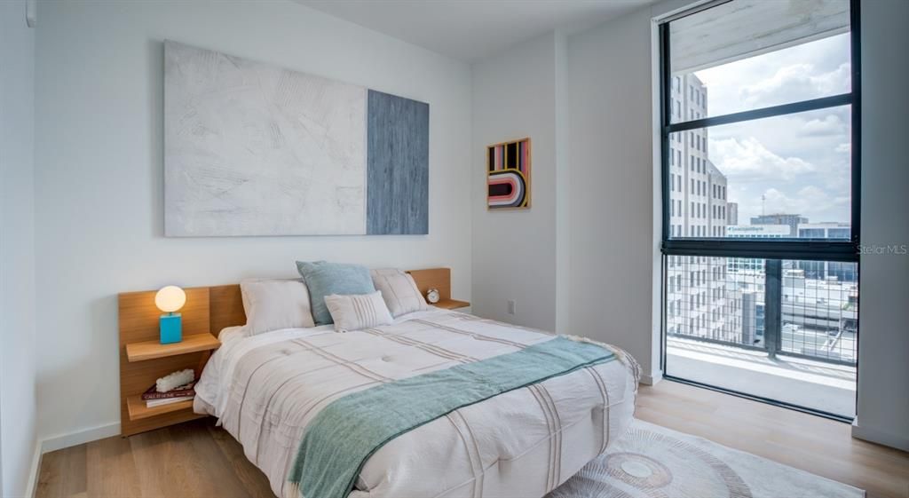 For Rent: $3,400 (2 beds, 2 baths, 769 Square Feet)