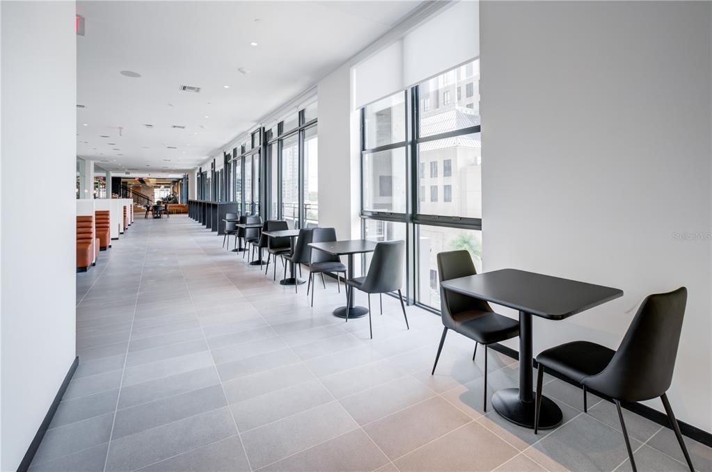 For Rent: $3,400 (2 beds, 2 baths, 769 Square Feet)