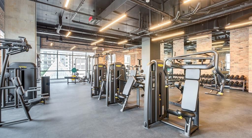 For Rent: $3,400 (2 beds, 2 baths, 769 Square Feet)