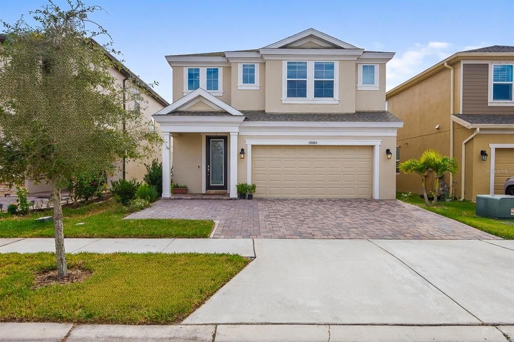 待售: $529,999 (4 贝兹, 2 浴室, 2427 平方英尺)