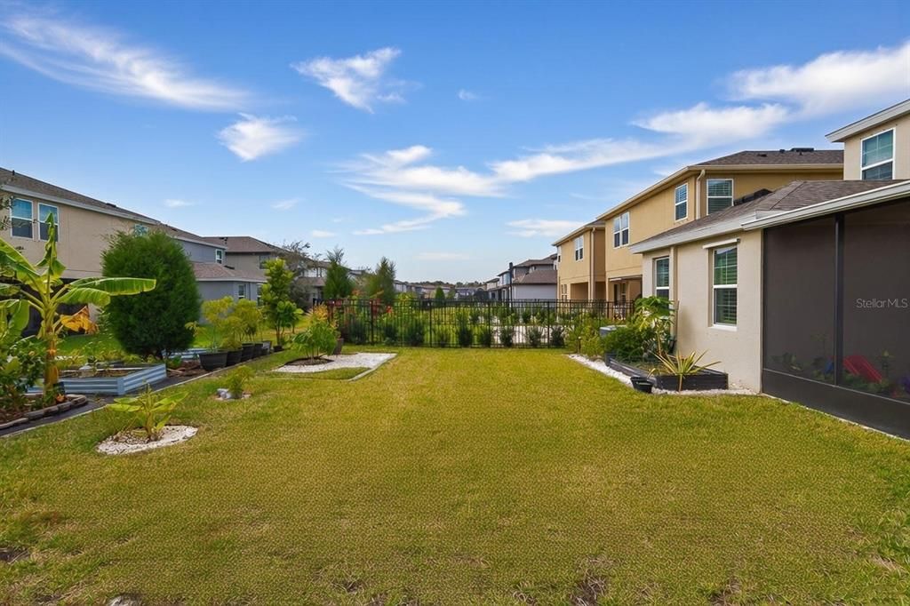 待售: $529,999 (4 贝兹, 2 浴室, 2427 平方英尺)