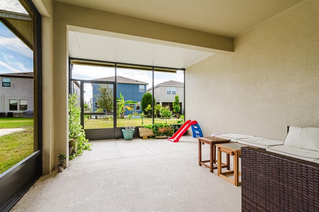 待售: $529,999 (4 贝兹, 2 浴室, 2427 平方英尺)