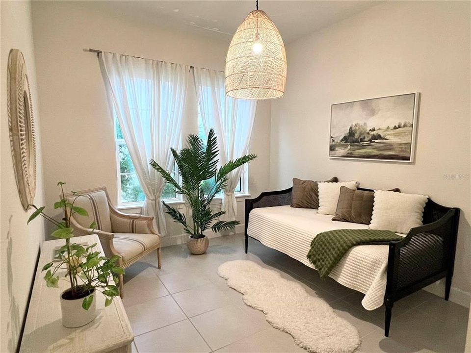 En Venta: $549,900 (2 camas, 2 baños, 2258 Pies cuadrados)