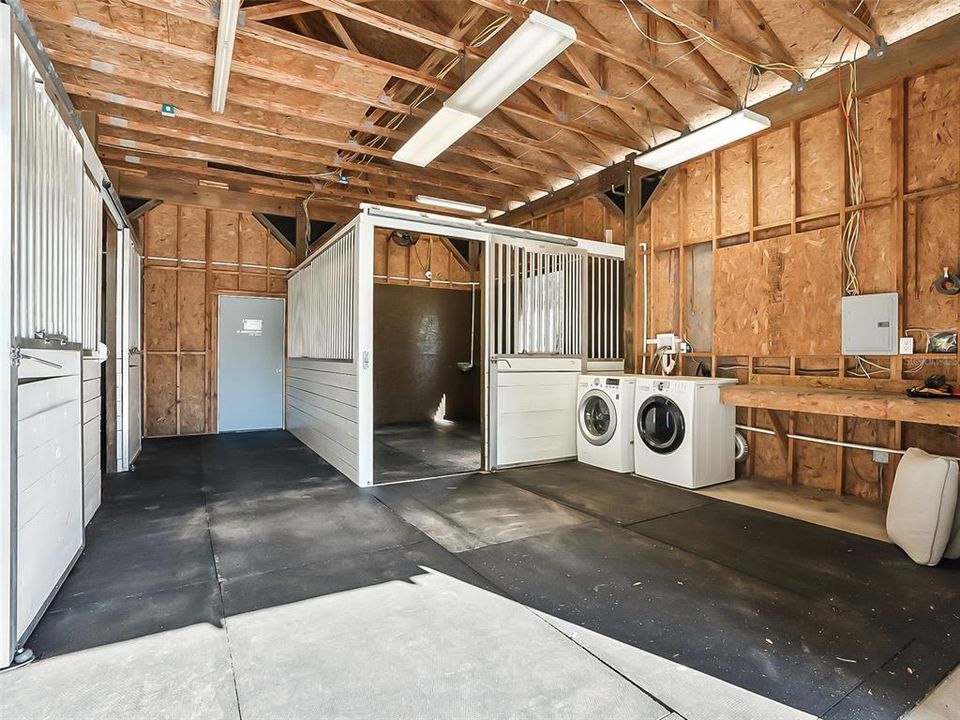 На продажу: $1,595,000 (4 спален, 2 ванн, 2467 Квадратных фут)