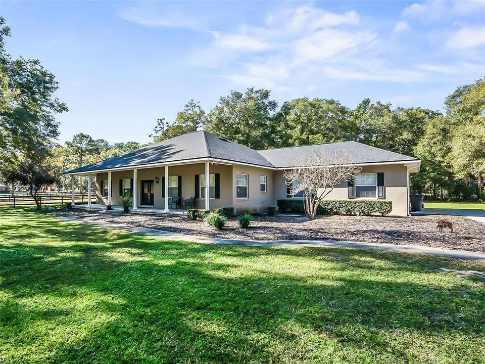 На продажу: $1,595,000 (4 спален, 2 ванн, 2467 Квадратных фут)