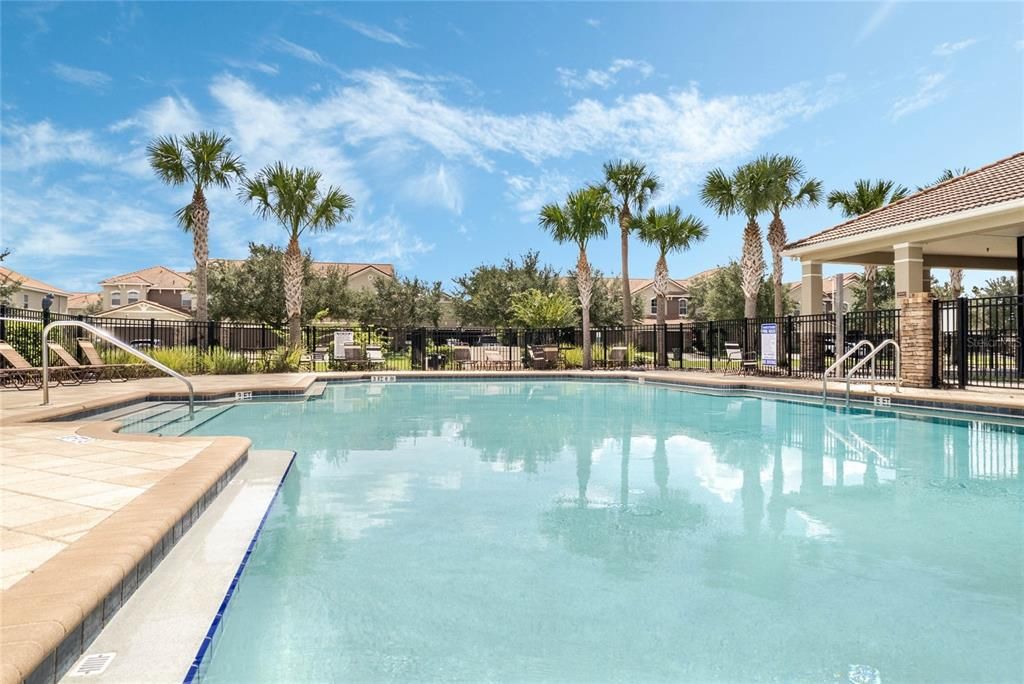 出租: $3,200 (4 贝兹, 2 浴室, 2433 平方英尺)