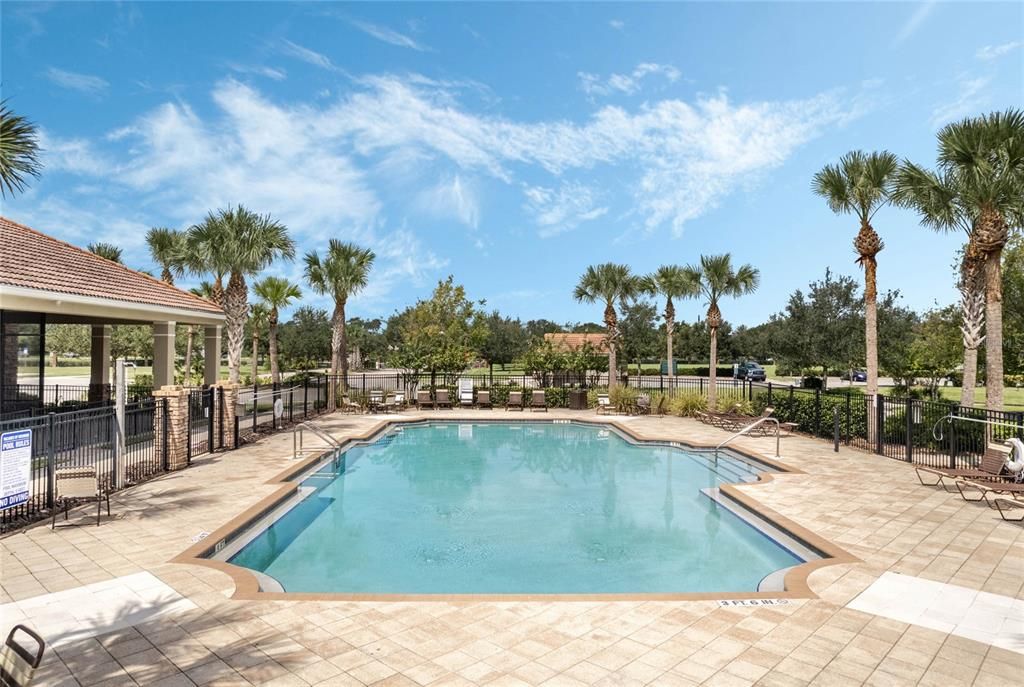 出租: $3,200 (4 贝兹, 2 浴室, 2433 平方英尺)