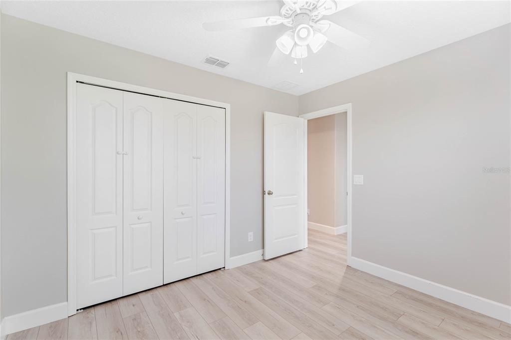 出租: $3,200 (4 贝兹, 2 浴室, 2433 平方英尺)