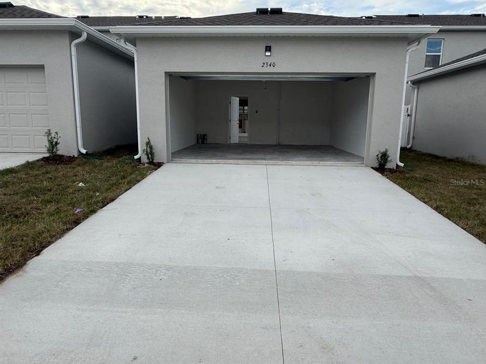 For Rent: $2,450 (3 beds, 2 baths, 1615 Square Feet)