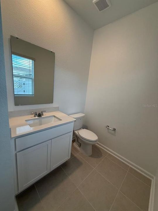 For Rent: $2,450 (3 beds, 2 baths, 1615 Square Feet)