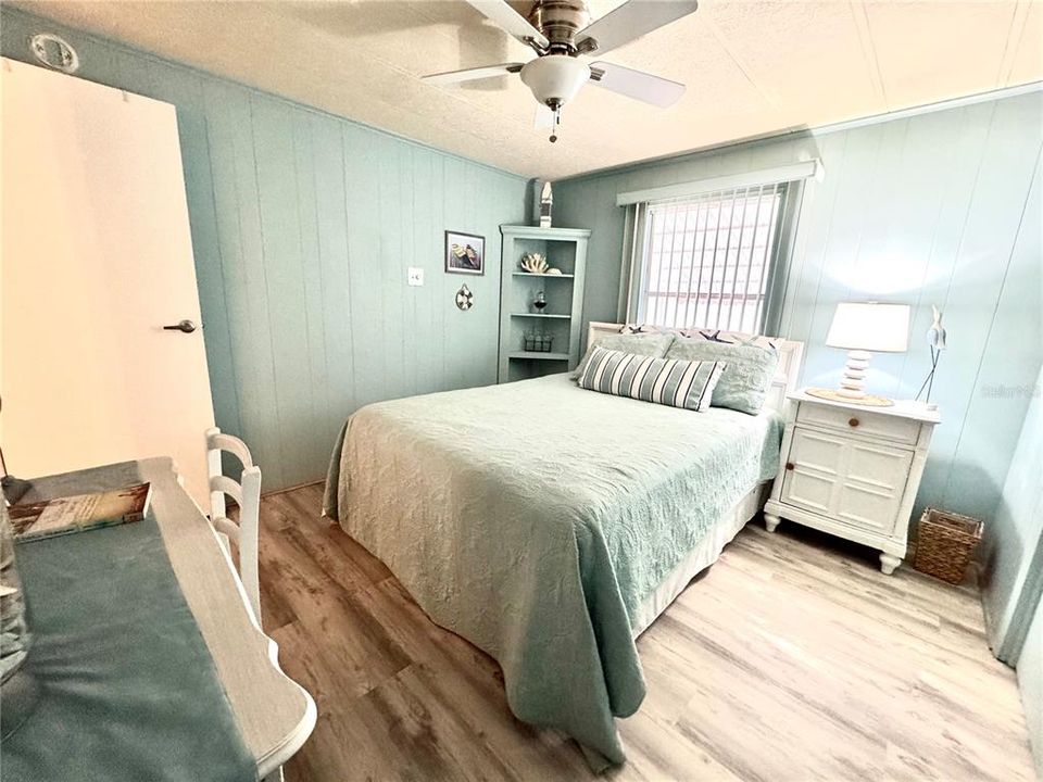 待售: $245,000 (2 贝兹, 2 浴室, 1343 平方英尺)