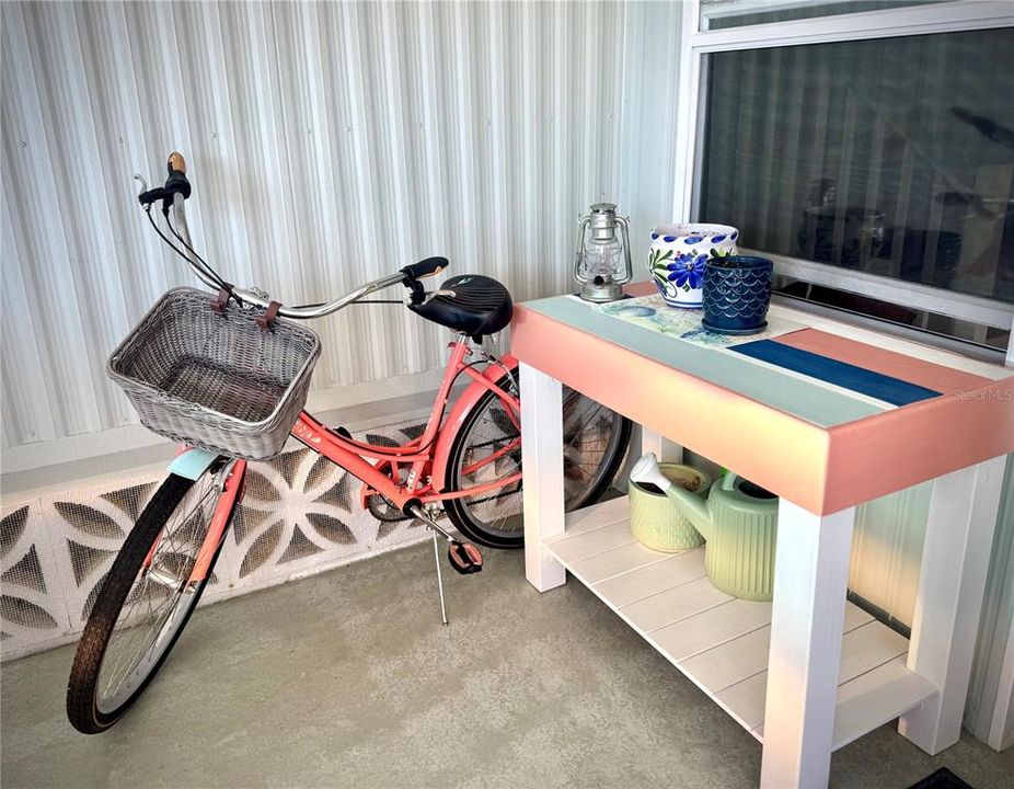 待售: $245,000 (2 贝兹, 2 浴室, 1343 平方英尺)