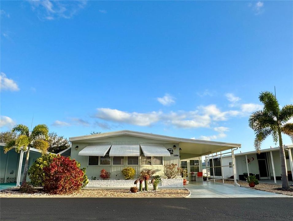 待售: $245,000 (2 贝兹, 2 浴室, 1343 平方英尺)