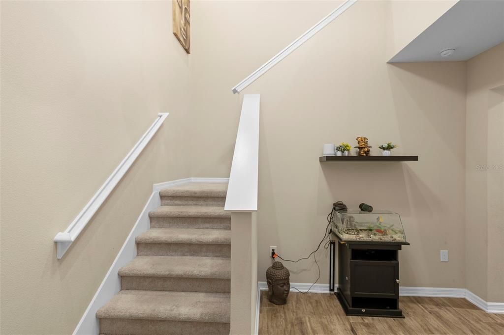 En Venta: $563,000 (3 camas, 3 baños, 2419 Pies cuadrados)