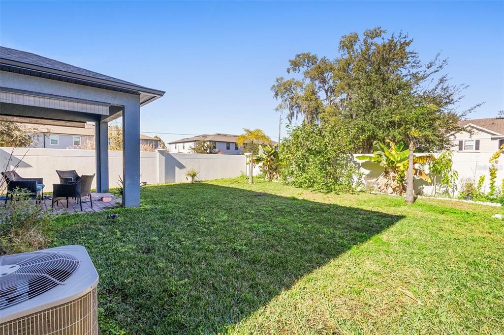 En Venta: $563,000 (3 camas, 3 baños, 2419 Pies cuadrados)