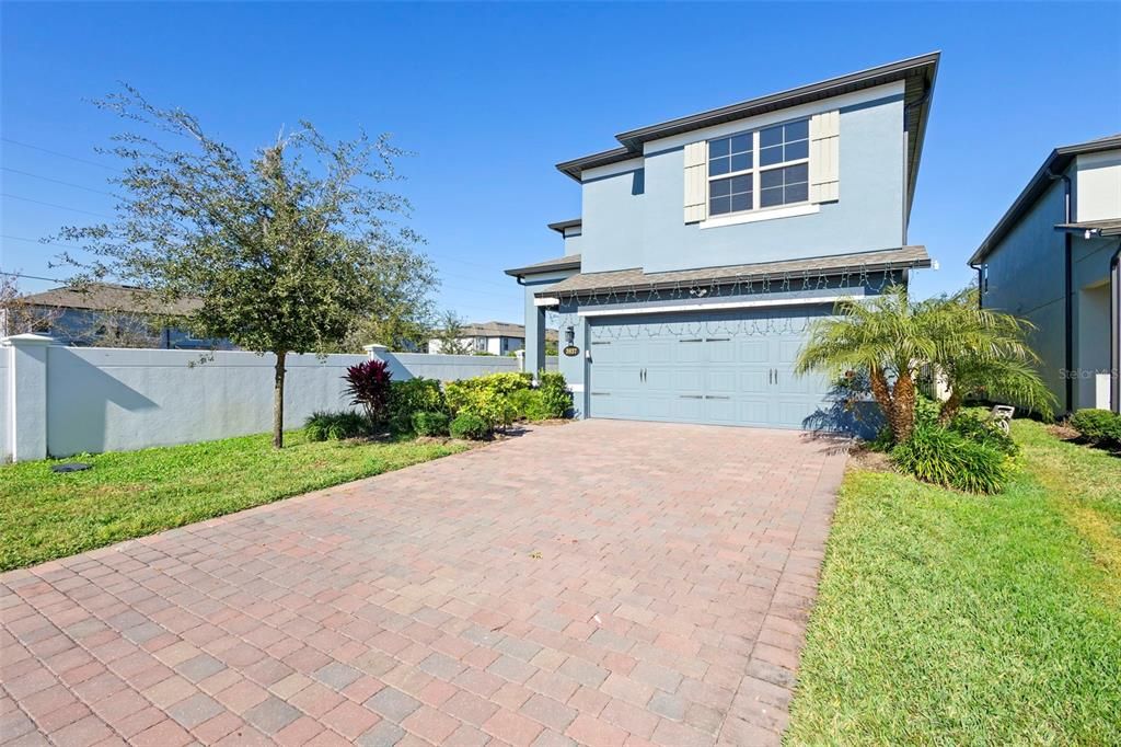 En Venta: $563,000 (3 camas, 3 baños, 2419 Pies cuadrados)