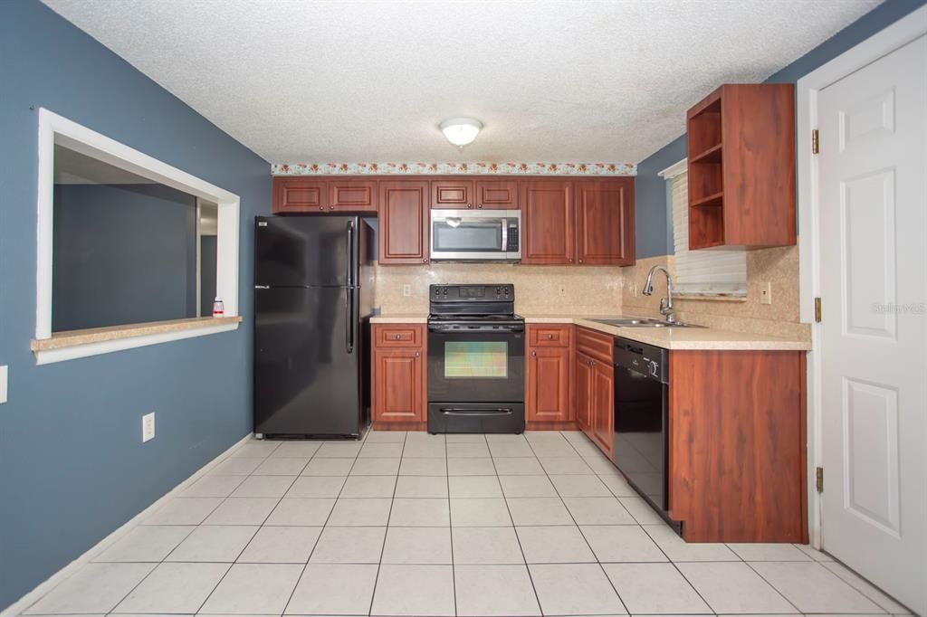 В аренду: $1,400 (2 спален, 2 ванн, 800 Квадратных фут)